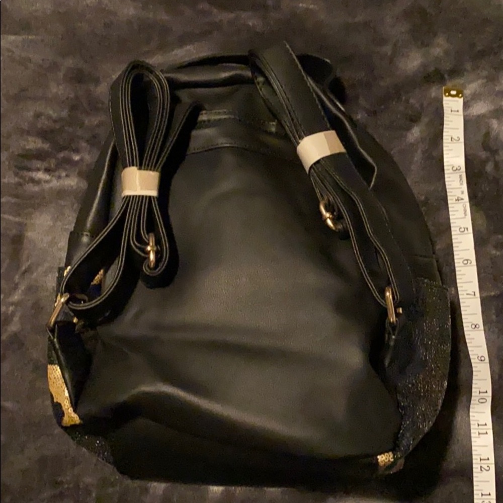 Sequin backpack - Picture 4 of 5